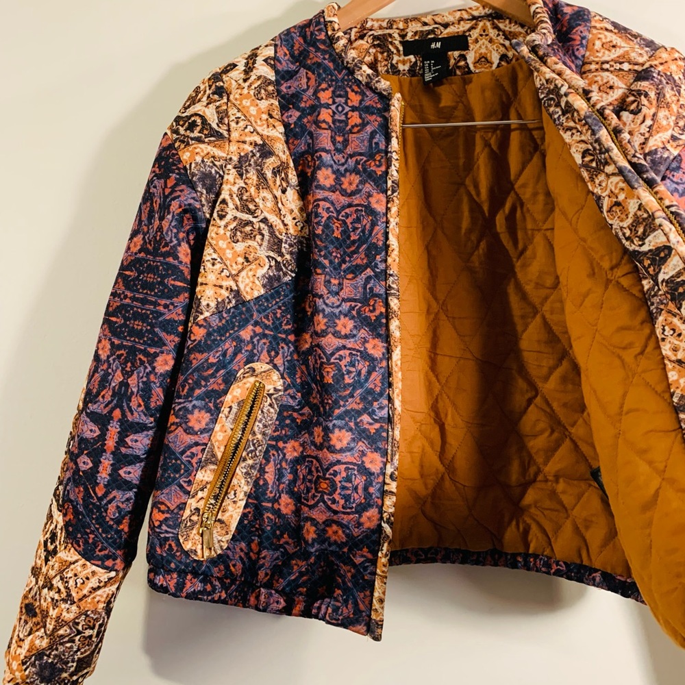 NEW H&M Printed Bomber Jacket - Picture 6 of 11